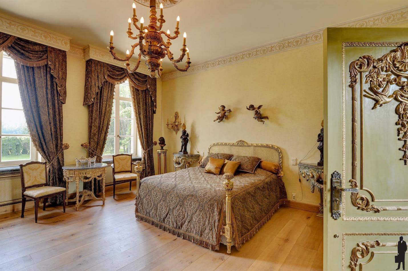 Castle for sale 